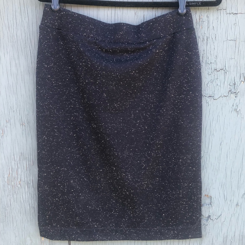Navy Madewell skirt with side slits (medium)